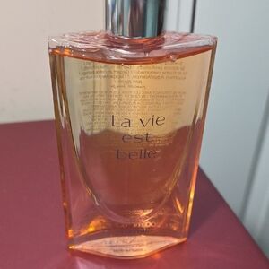 La Vie est Belle Shower gel Lancome